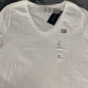 Tommy Hilfiger V-neck shirt size medium new with tags excellent condition